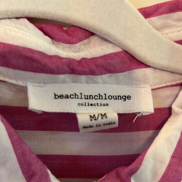 Button up - Picture 2 of 4